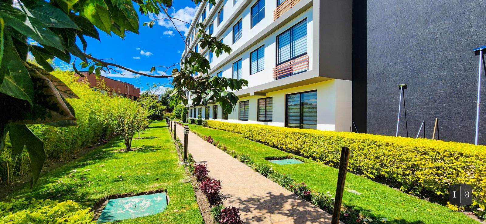 Departamento en venta en Pichincha | Quito | Tumbaco, Departamento con terraza en Tumbaco, 169 m²
