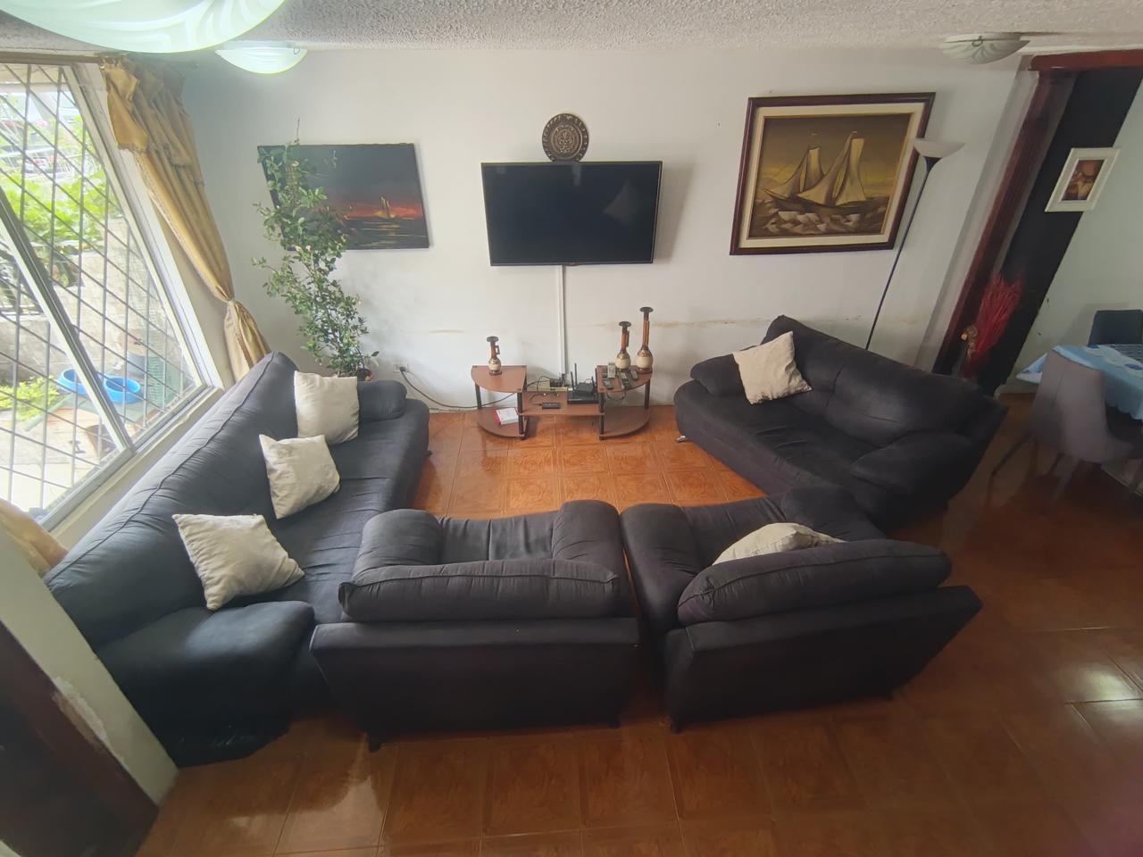 Casa en venta en Pichincha | Quito | Sur de Quito, Conjunto Habitacional El Conde 3, 99 m²