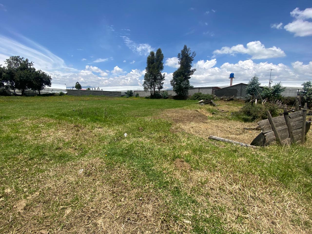 Terreno en venta en Ecuador | Cotopaxi | Latacunga, Lasso, Rio Blanco Alto, frente puente peatonal Aglomerados Cotopaxi, 5760 m²