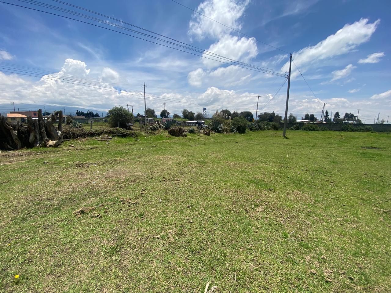 Terreno en venta en Ecuador | Cotopaxi | Latacunga, Lasso, Rio Blanco Alto, frente puente peatonal Aglomerados Cotopaxi, 5760 m²