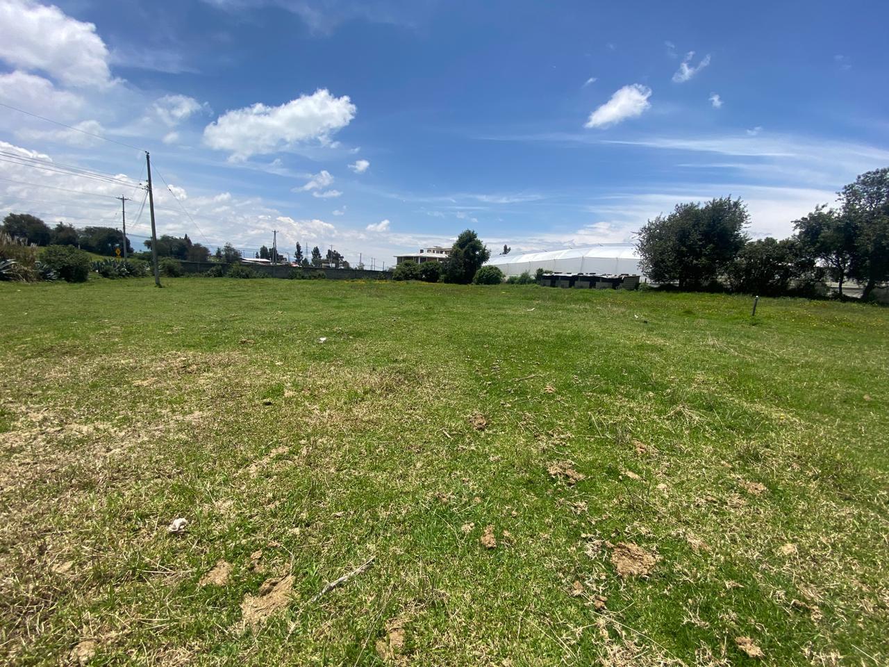 Terreno en venta en Ecuador | Cotopaxi | Latacunga, Lasso, Rio Blanco Alto, frente puente peatonal Aglomerados Cotopaxi, 5760 m²