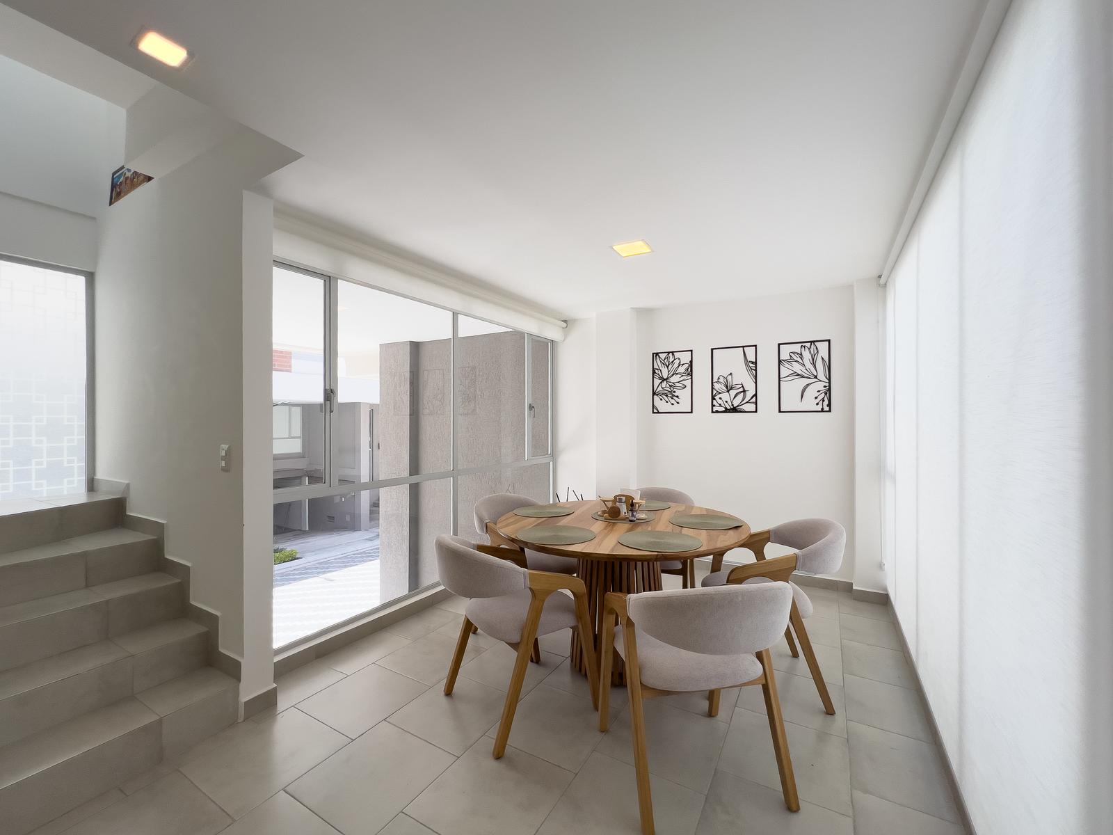 Beautiful House for Sale in Carretas Carcelen Sector 3