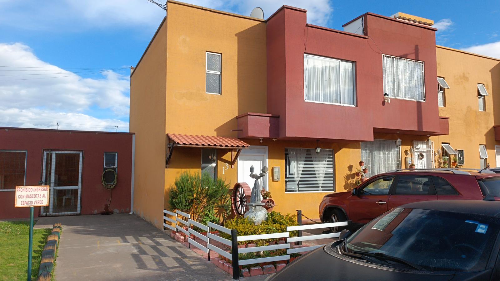 Casa en venta en Pichincha | Quito | Mitad del Mundo, Venta de Casa, Mitad del Mundo, Casa en Conjunto San Eduardo., 90 m²