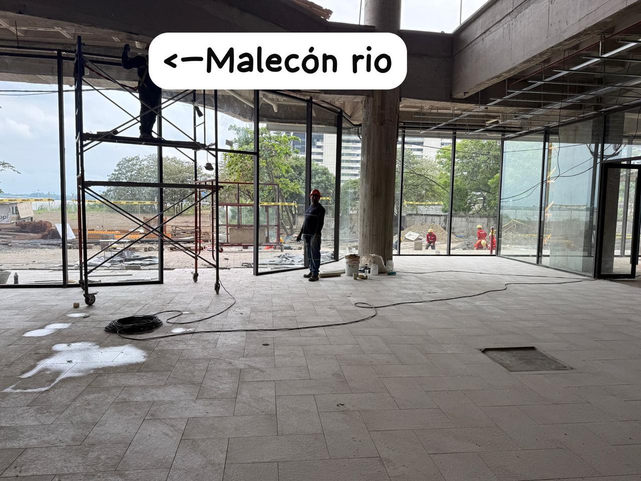 Commercial Space in Puerto Santa Ana 2
