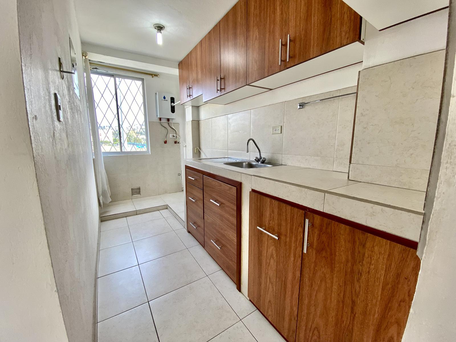 Departamento en venta en Pichincha | Quito | Calderón, DEPARTAMENTO DUPLEX EN VENTA 89 m² - CIUDADELA BICENTENARIO, 76 m²