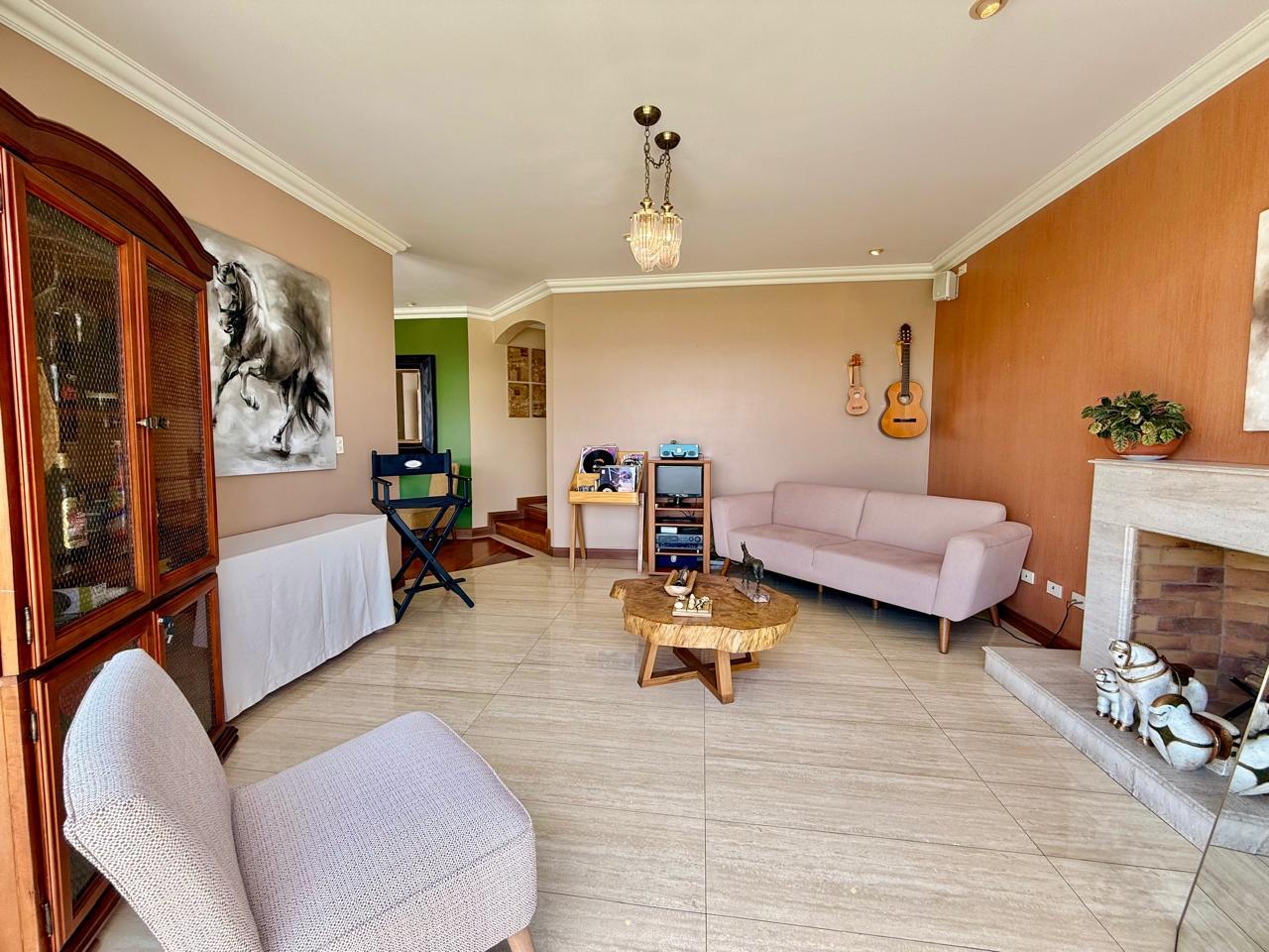 Casa en venta en Pichincha | Quito | Miravalle, Miravalle, 774 m²