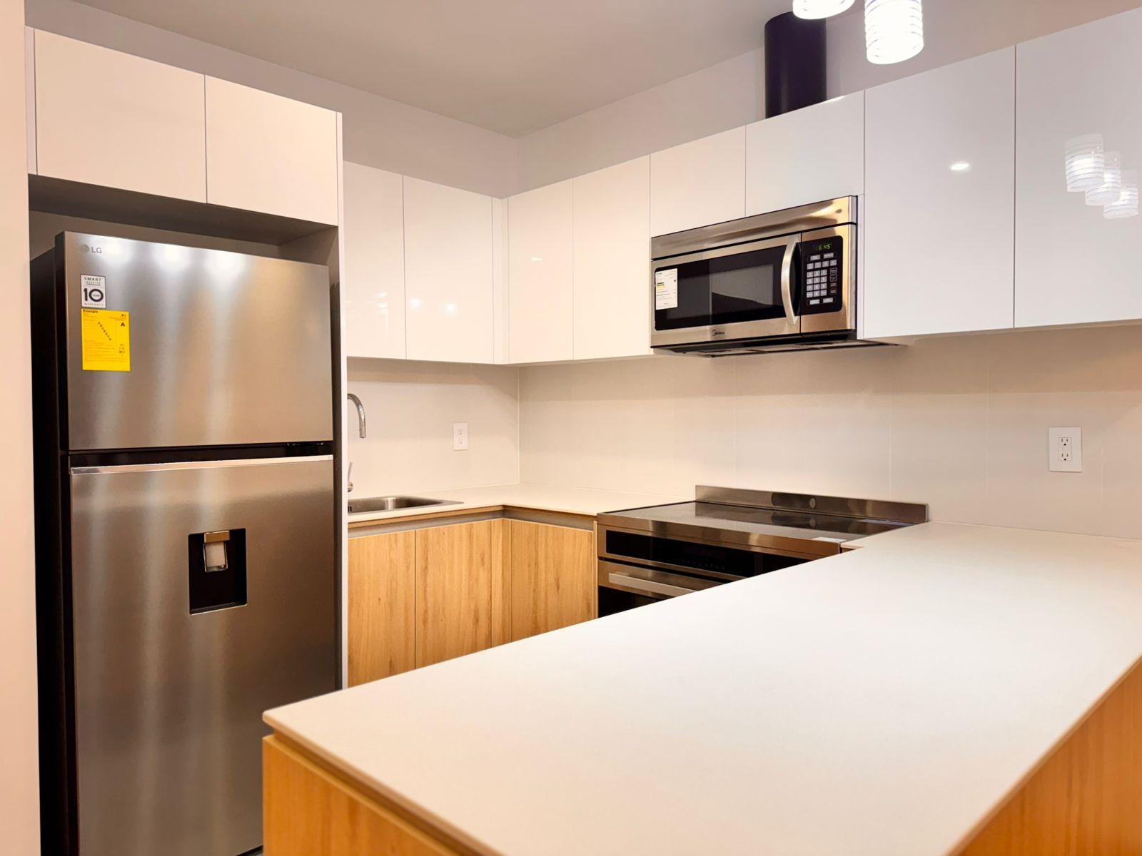 Departamento en alquiler en Pichincha | Quito | La Carolina, Suite de venta en el edificio Seis Residencias norte de Quito, 50 m²