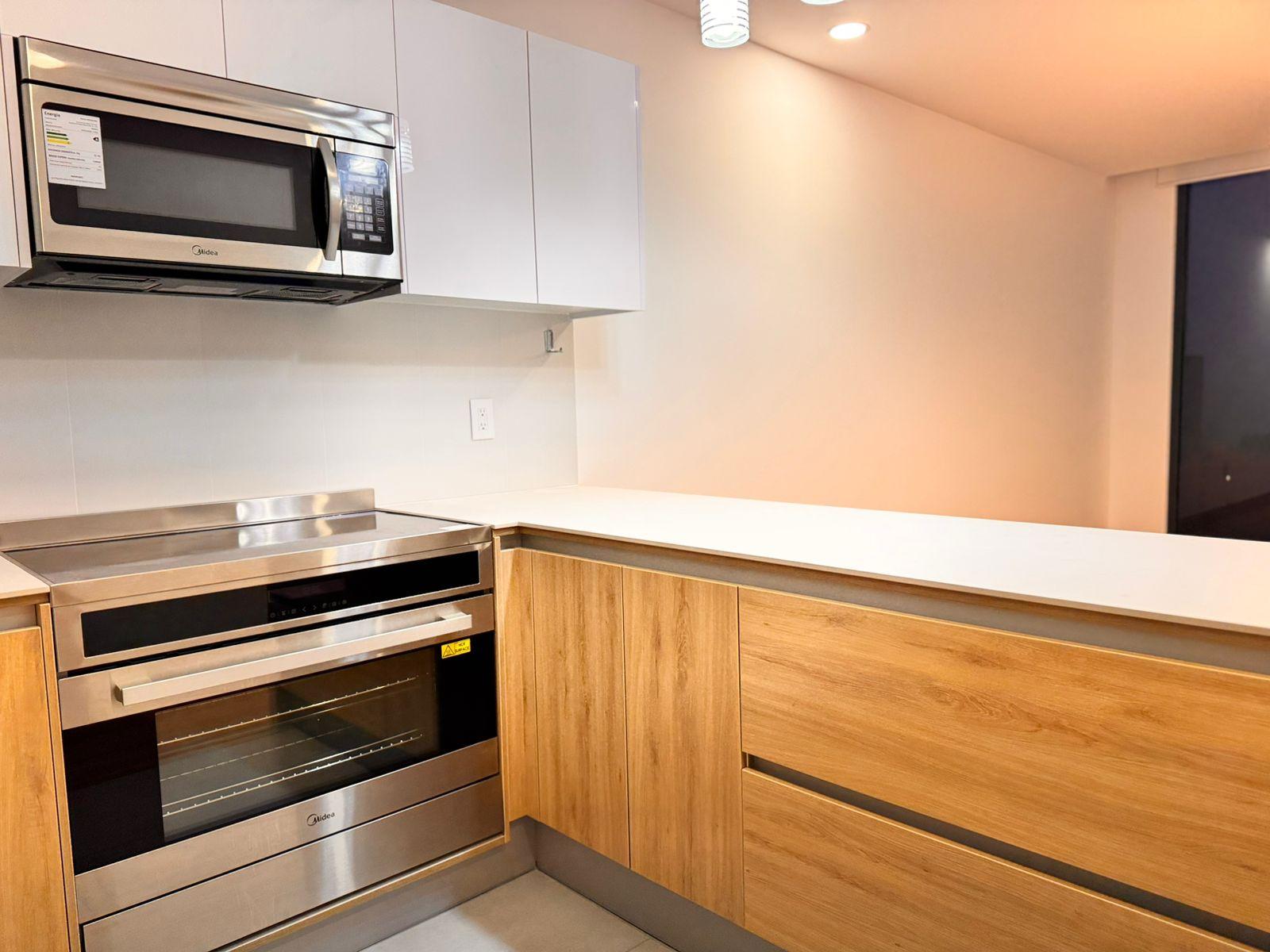 Departamento en alquiler en Pichincha | Quito | La Carolina, Suite de venta en el edificio Seis Residencias norte de Quito, 50 m²
