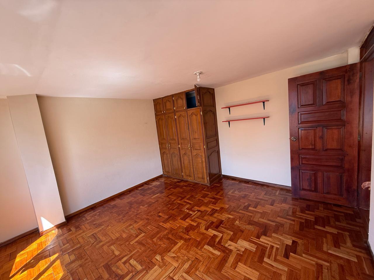 Casa en venta en Ecuador | Pichincha | Quito, SANTIAGO CHIRIBULO, 466 m²