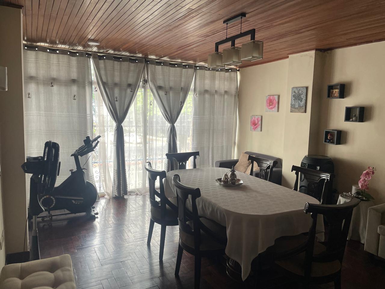 Departamento en venta en Guayas | Guayaquil | Sur de Guayaquil, VENDO CASA EN AVENIDA VICENTE TRUJILLO SUR DE GUAYAQUIL