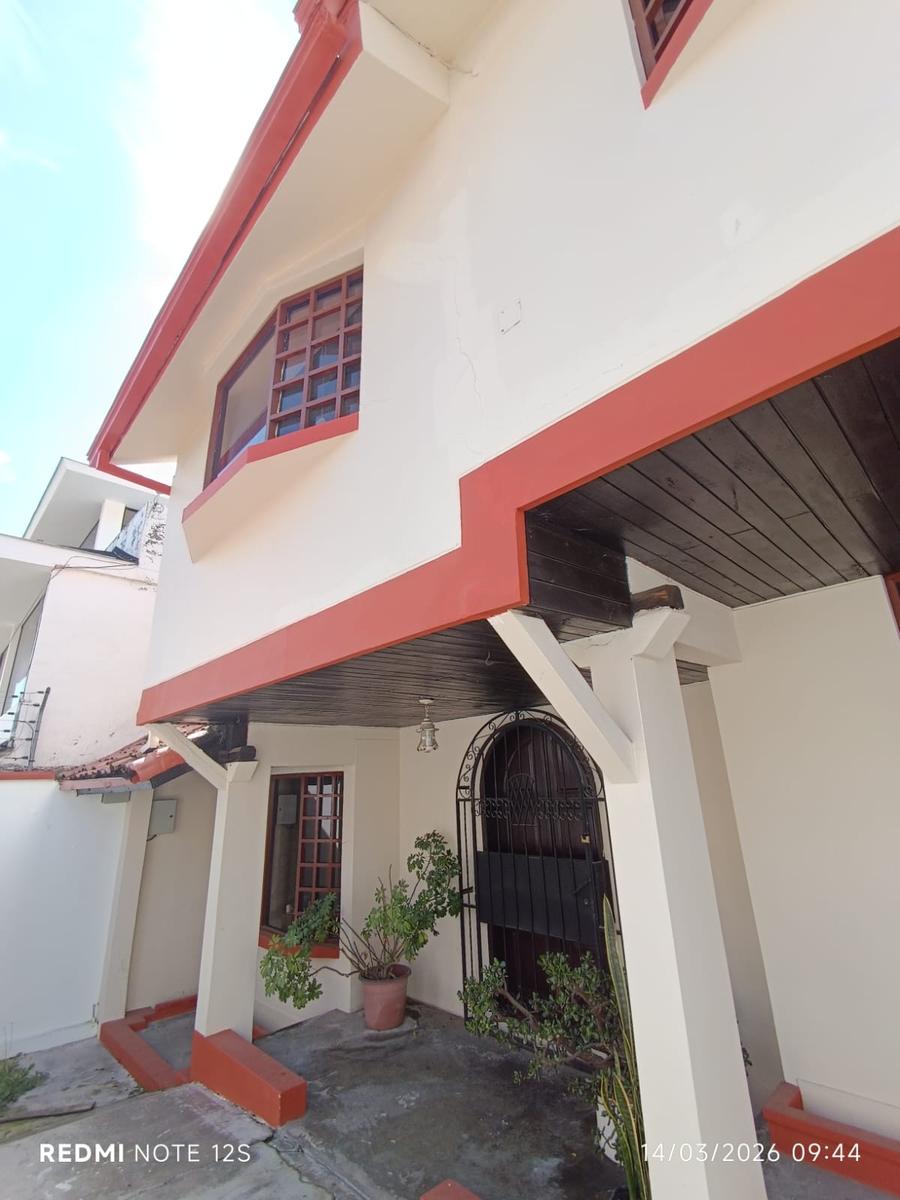 Casa en venta en Pichincha | Quito | El Pinar, Calle H. Oe9B-N4934 y Manuel Valdivieso. EL PINAR, 408 m²