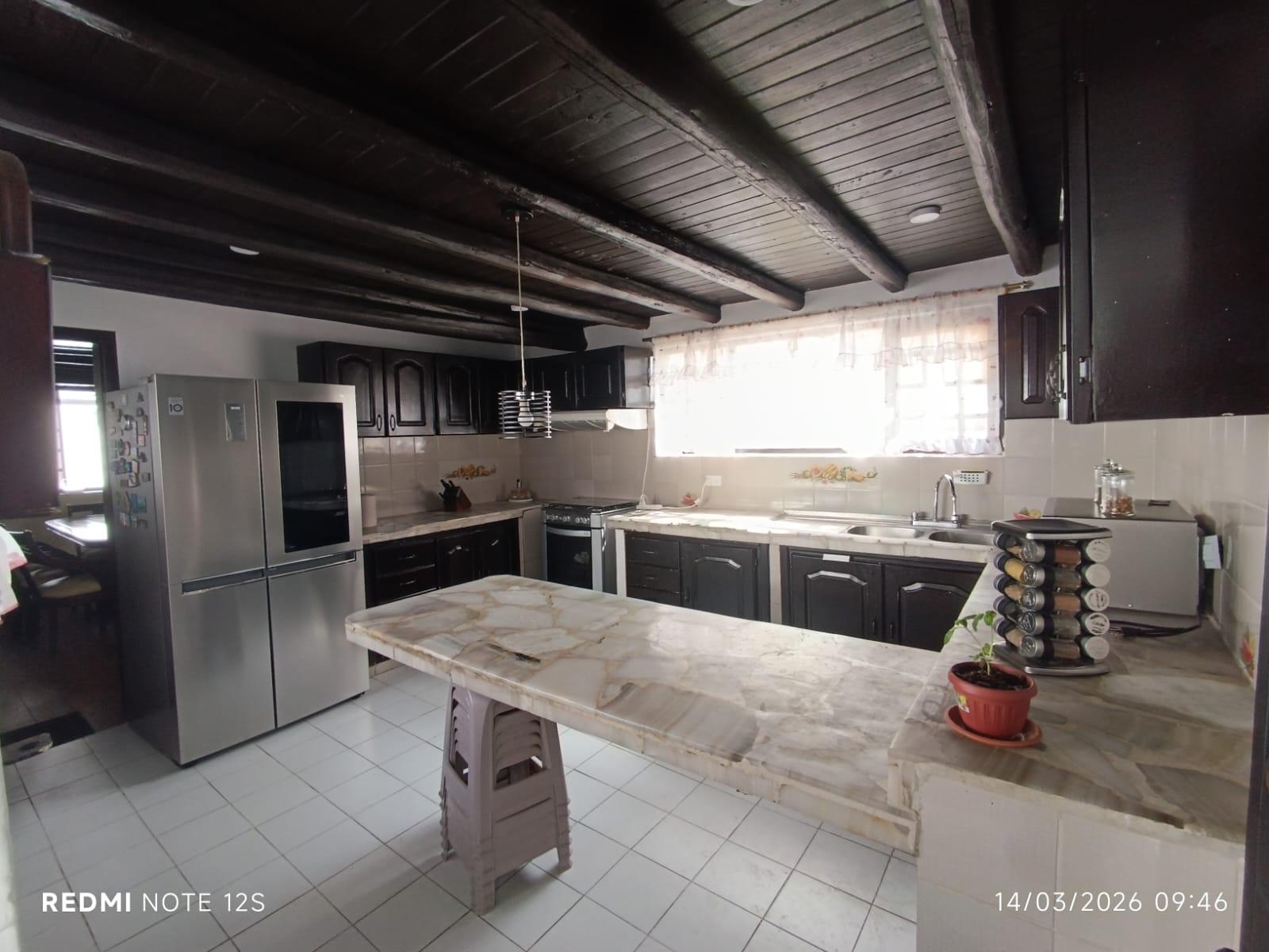 Casa en venta en Pichincha | Quito | El Pinar, Calle H. Oe9B-N4934 y Manuel Valdivieso. EL PINAR, 408 m²