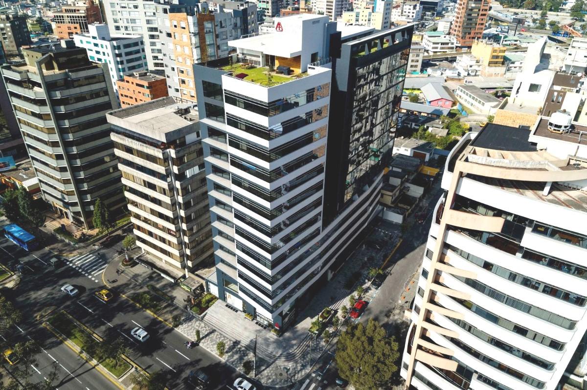 Office for Sale in Downtown North Quito