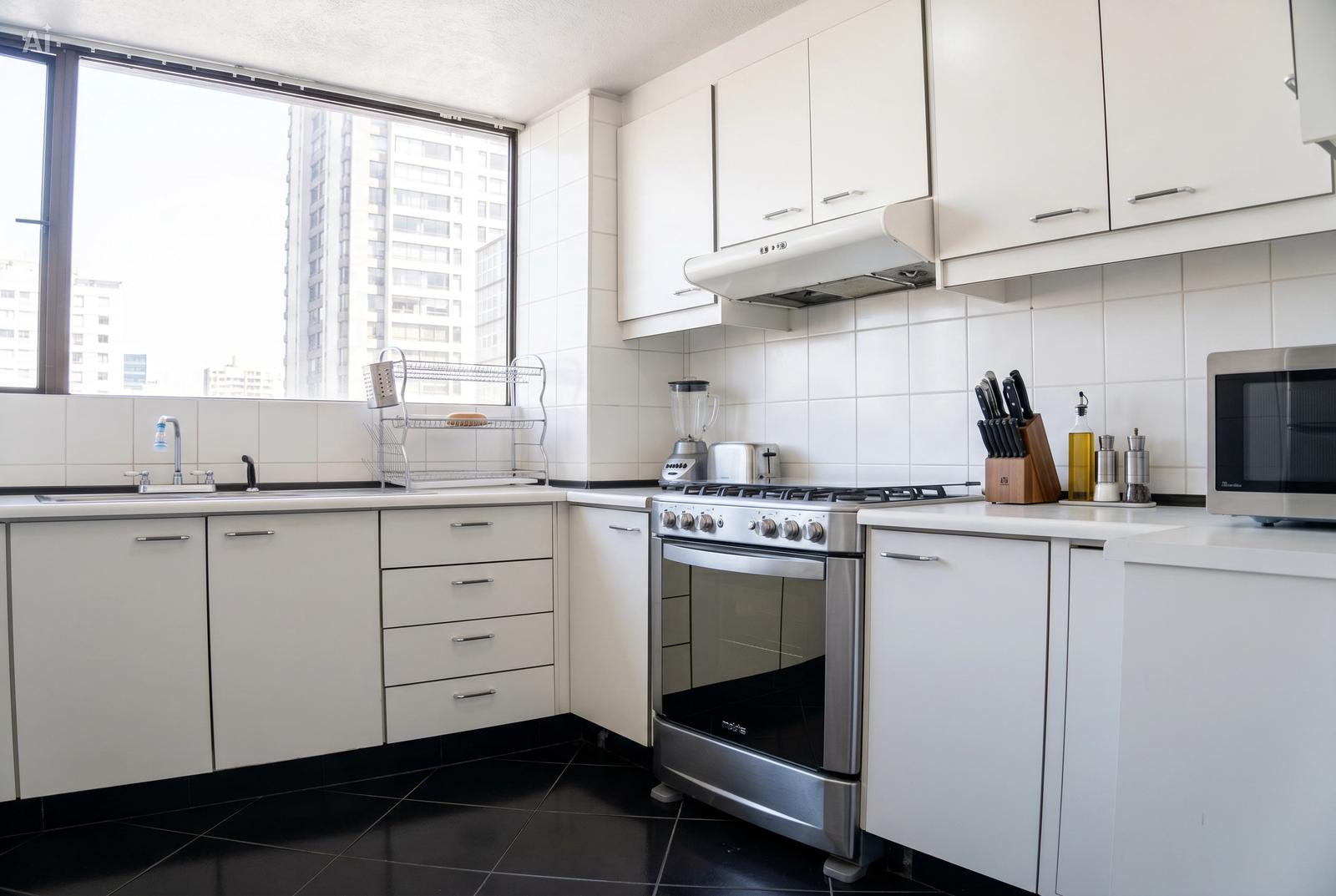 Departamento en venta en Pichincha | Quito | El Batán, Departamento en Venta El Batán calle Portete Sector UDLA La Carolina, 173 m²