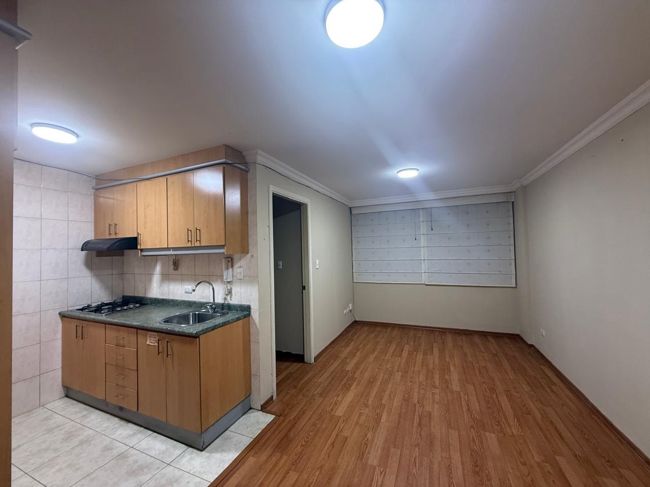 Departamento en alquiler en Pichincha | Quito | La Kennedy, Fray Leonardo Murialdo y Servellón Urbina, 39 m²