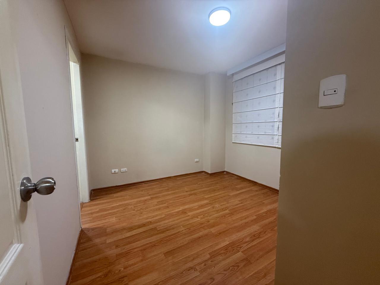 Departamento en alquiler en Pichincha | Quito | La Kennedy, Fray Leonardo Murialdo y Servellón Urbina, 39 m²