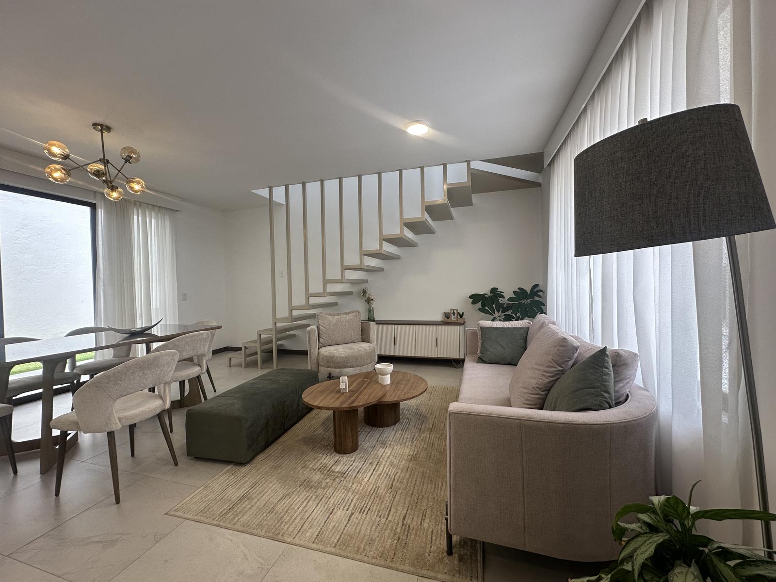 Casa en venta en Pichincha | Quito | Pifo, Pifo, Calle Calluma y Calle A, a 10 minutos de Tumbaco, 25 minutos de Quito, 213 m²
