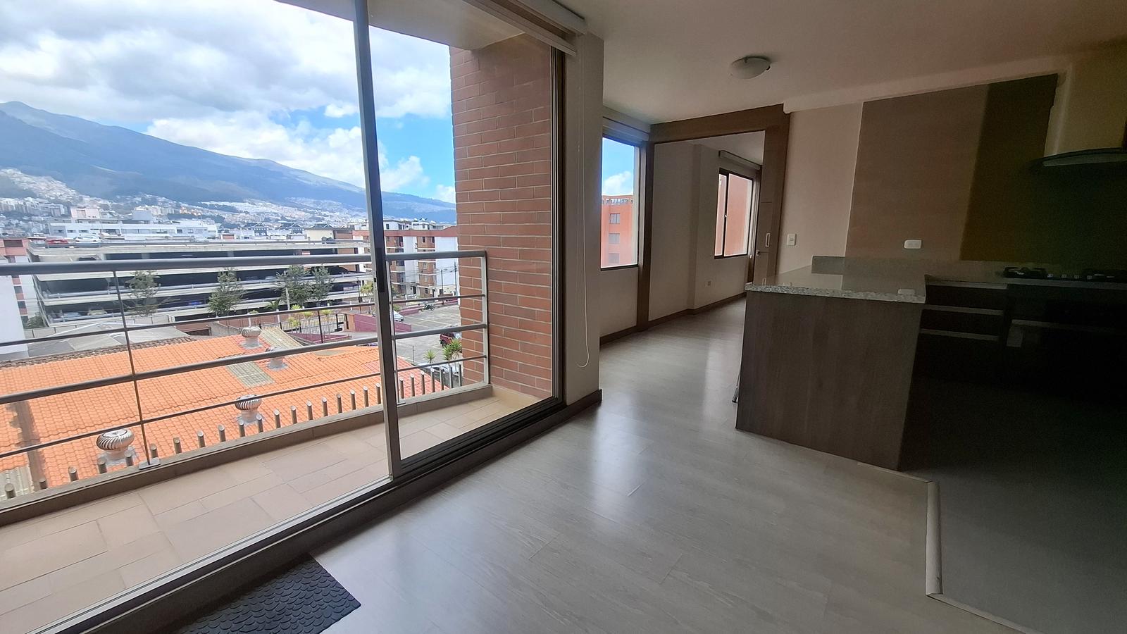 Spectacular Spacious Suite in Privileged Sector