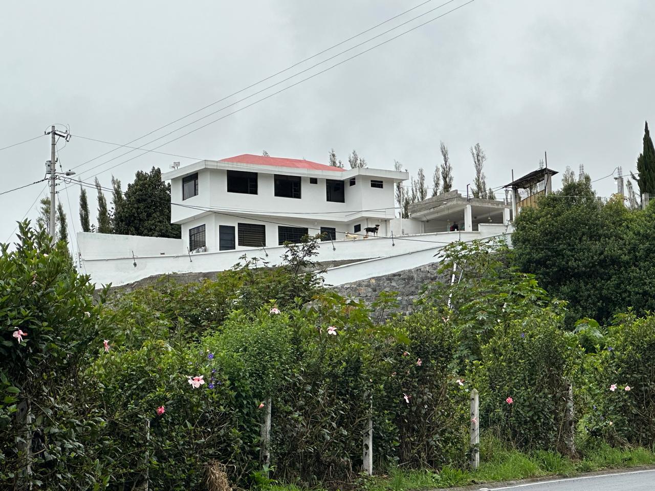 Casa en venta en Imbabura | Antonio Ante | Chaltura, PROPIEDAD COMERCIAL EN VENTA – ALTO POTENCIAL TURÍSTICO CHALTURA, 3218 m²