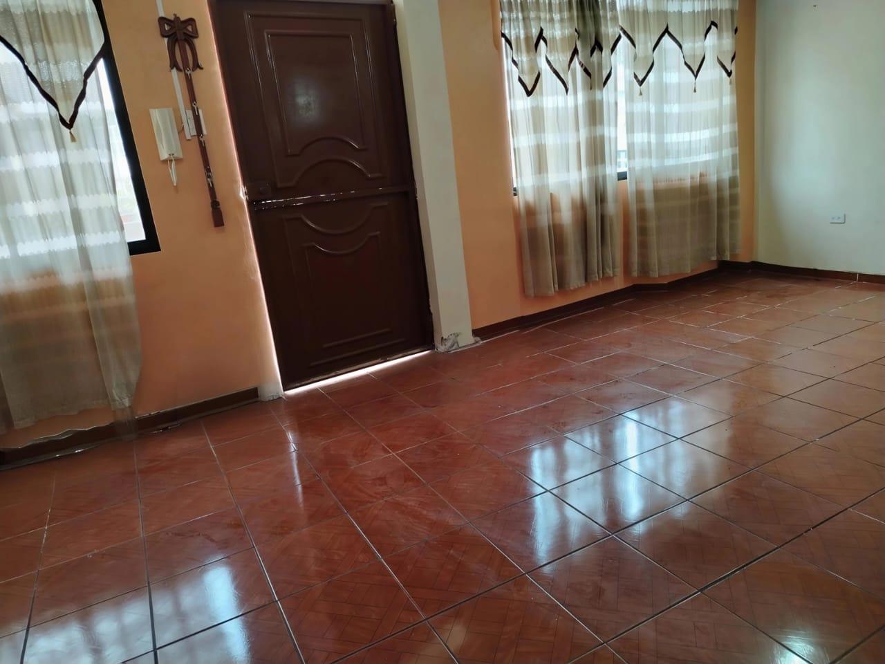 CASA EN VENTA - CALDERON - SAN JOSE 178 m2