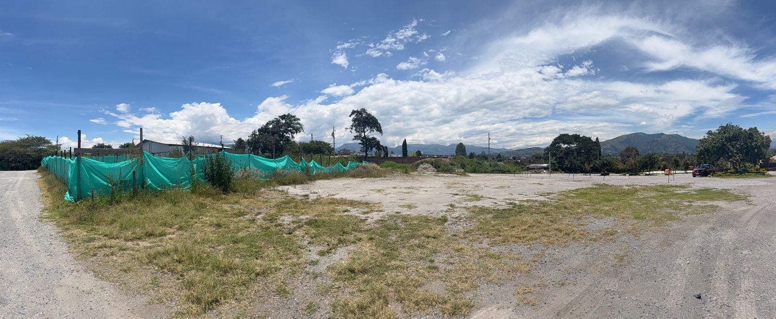 Land in Tumbaco 2