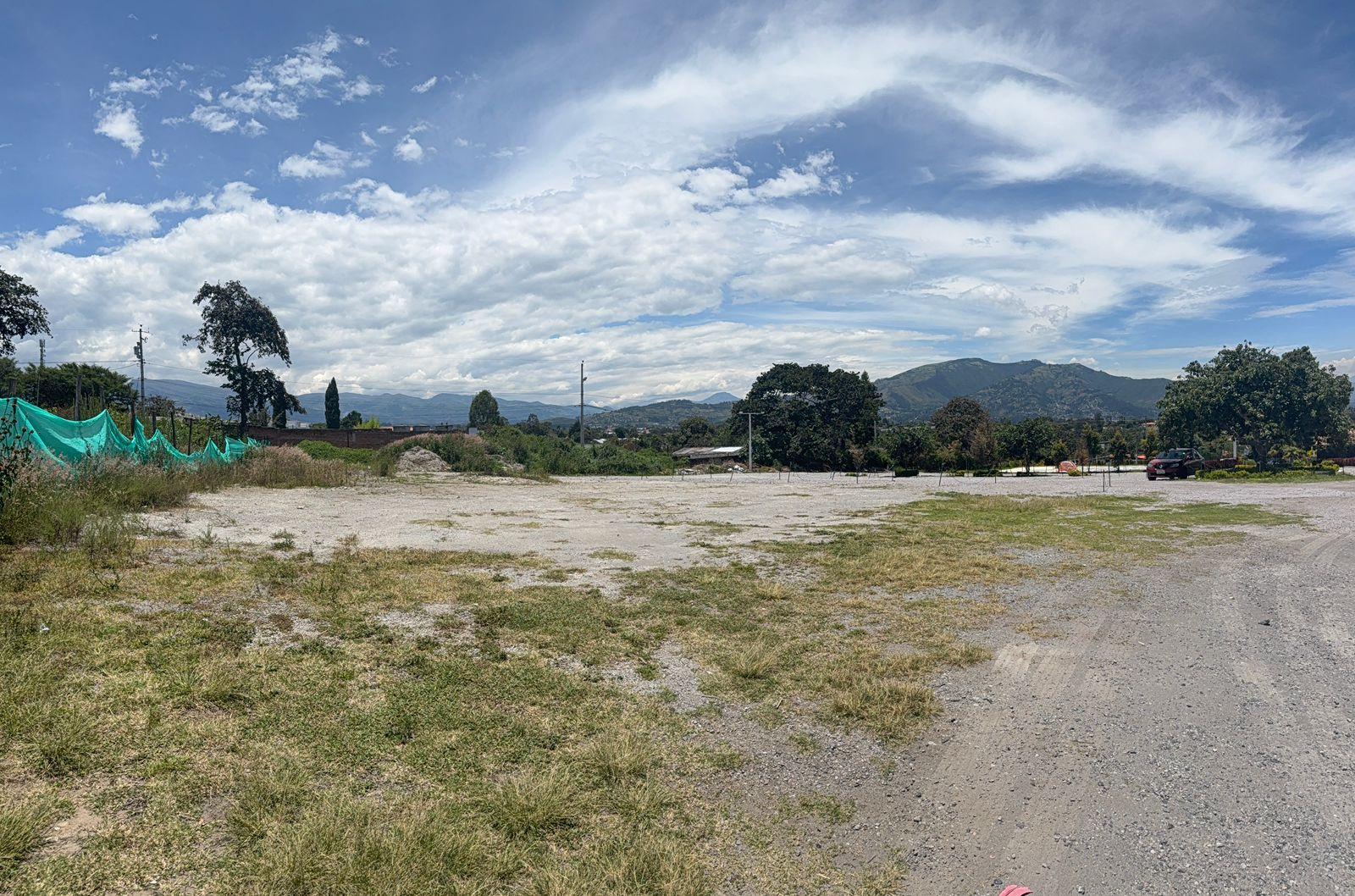 Land in Tumbaco