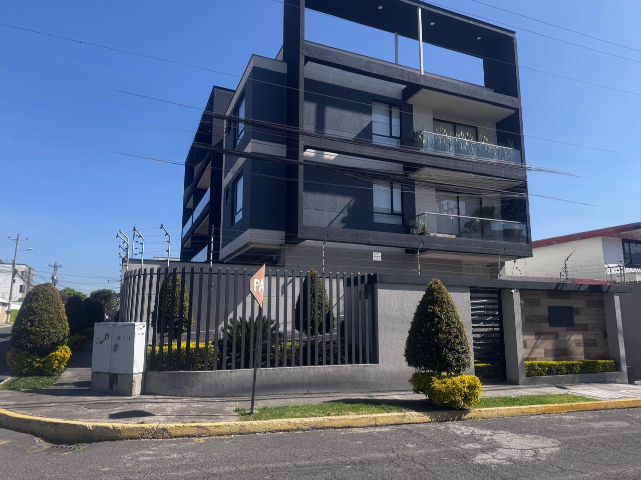 Departamento en venta en Pichincha | Quito | Cumbayá, DEPARTAMENTO EN VENTA EN CUMBAYA LA PRIMAVERA, 133 m²