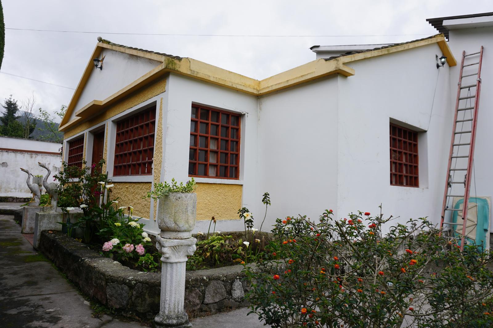 Casa en alquiler en Pichincha | Quito | Mitad del Mundo, Calacalí a un minuto del Parque Central, 150 m²