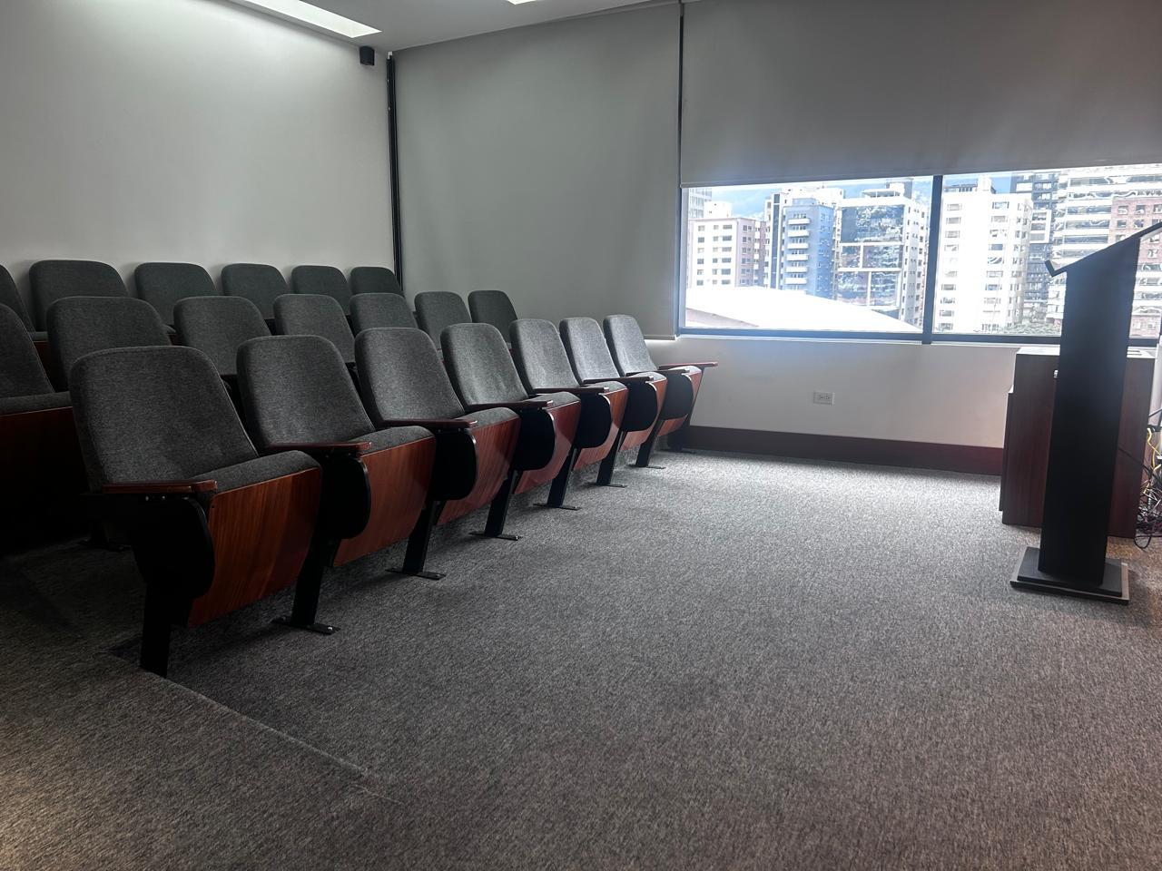Oficina en venta en Pichincha | Quito | Centro Norte, Portugal y 6 de Diciembre, 84 m²