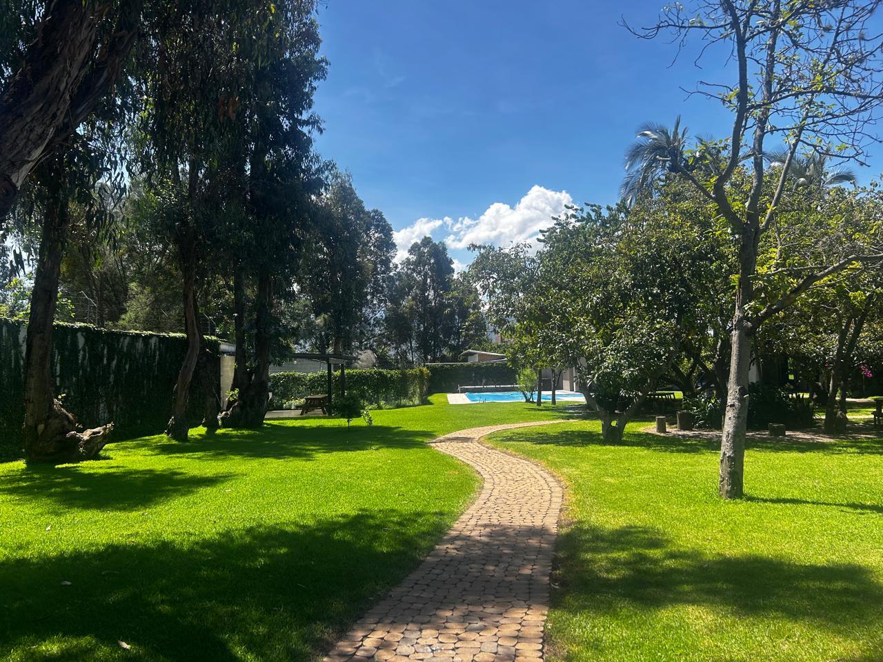Selling Land in Exclusive Urbanization in Cumbayá Sector 5