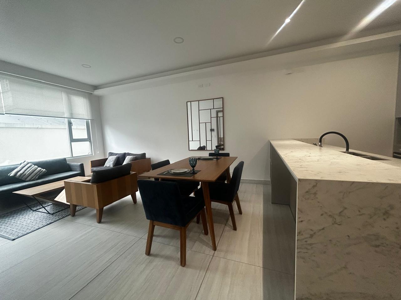 Vento Suite in the Quito Tenis Sector, Brand New