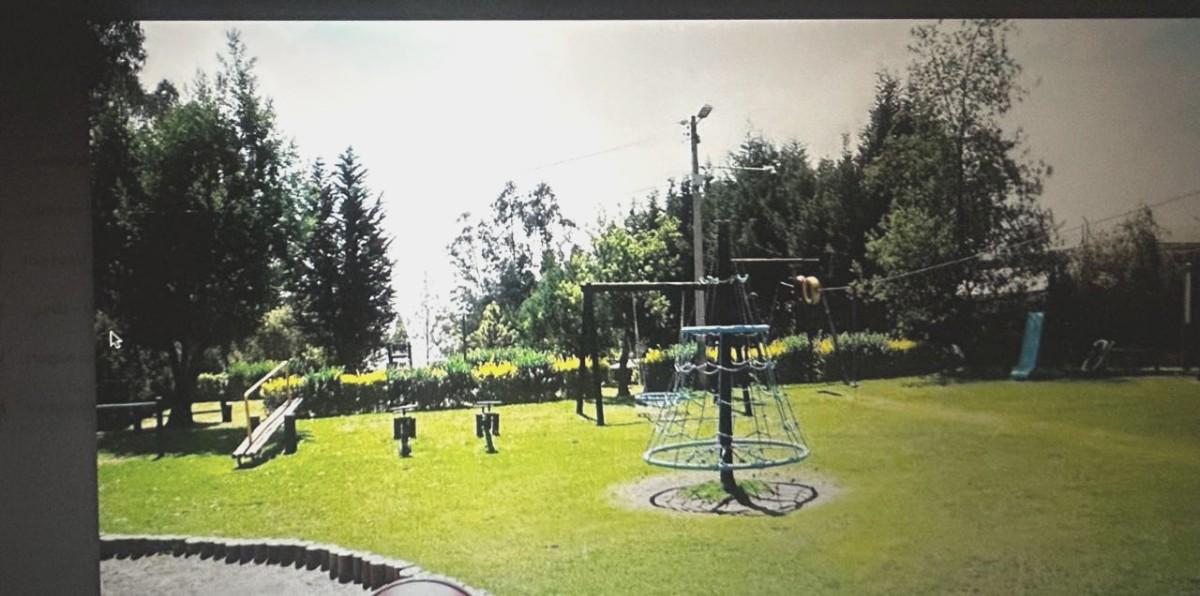 Casa en venta en Pichincha | Quito | Monteserrín, De las Golondrinas, 552 m²