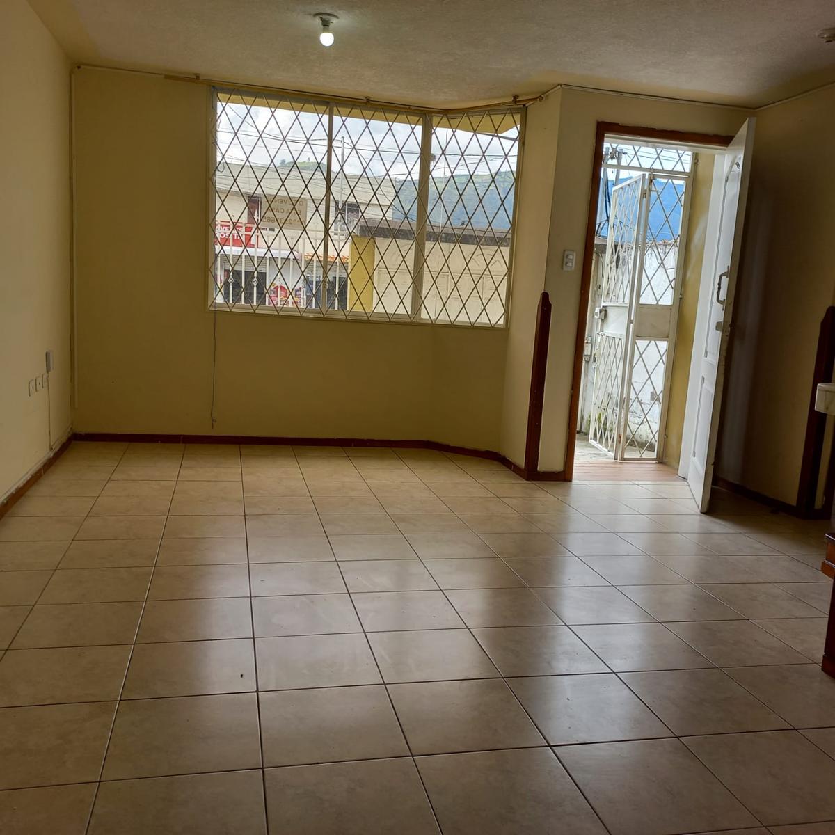 Casa en venta en Ecuador | Imbabura | Ibarra, EL NUEVO ANILLO VIAL, 98 m²