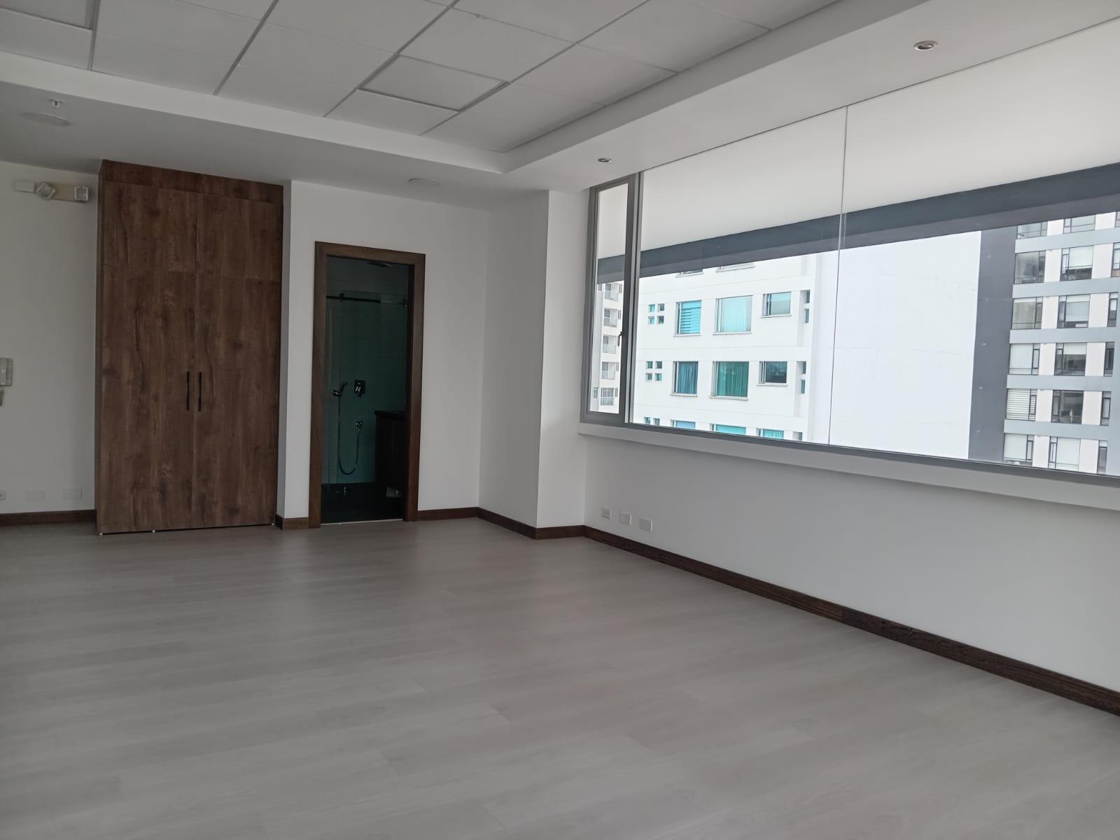 Oficina en venta en Pichincha | Quito | Centro Norte, Av. Amazonas, Frente al Parque de la Carolina, 53 m²