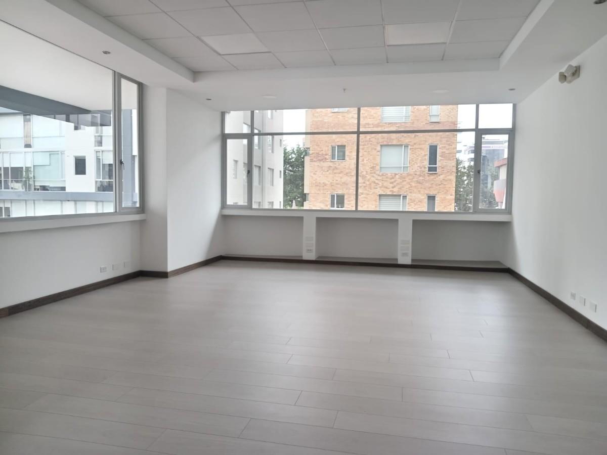 Oficina en venta en Pichincha | Quito | Centro Norte, Amazonas y Atahualpa al 12, 117 m²