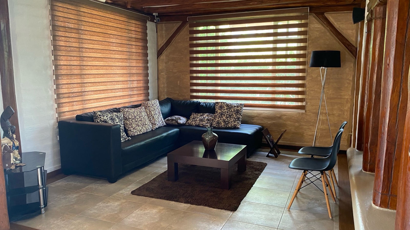Casa en alquiler en Pichincha | Quito | Tumbaco, Norbeto salazar al 700, 250 m²