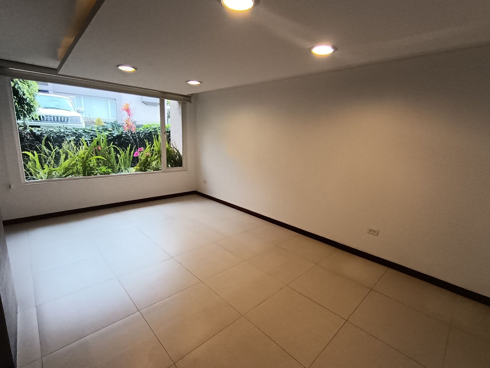 Casa en venta en Pichincha | Quito | Cumbayá, CASA EN VENTA - SAN JUAN DE CUMBAYA - QUITO, 203 m²