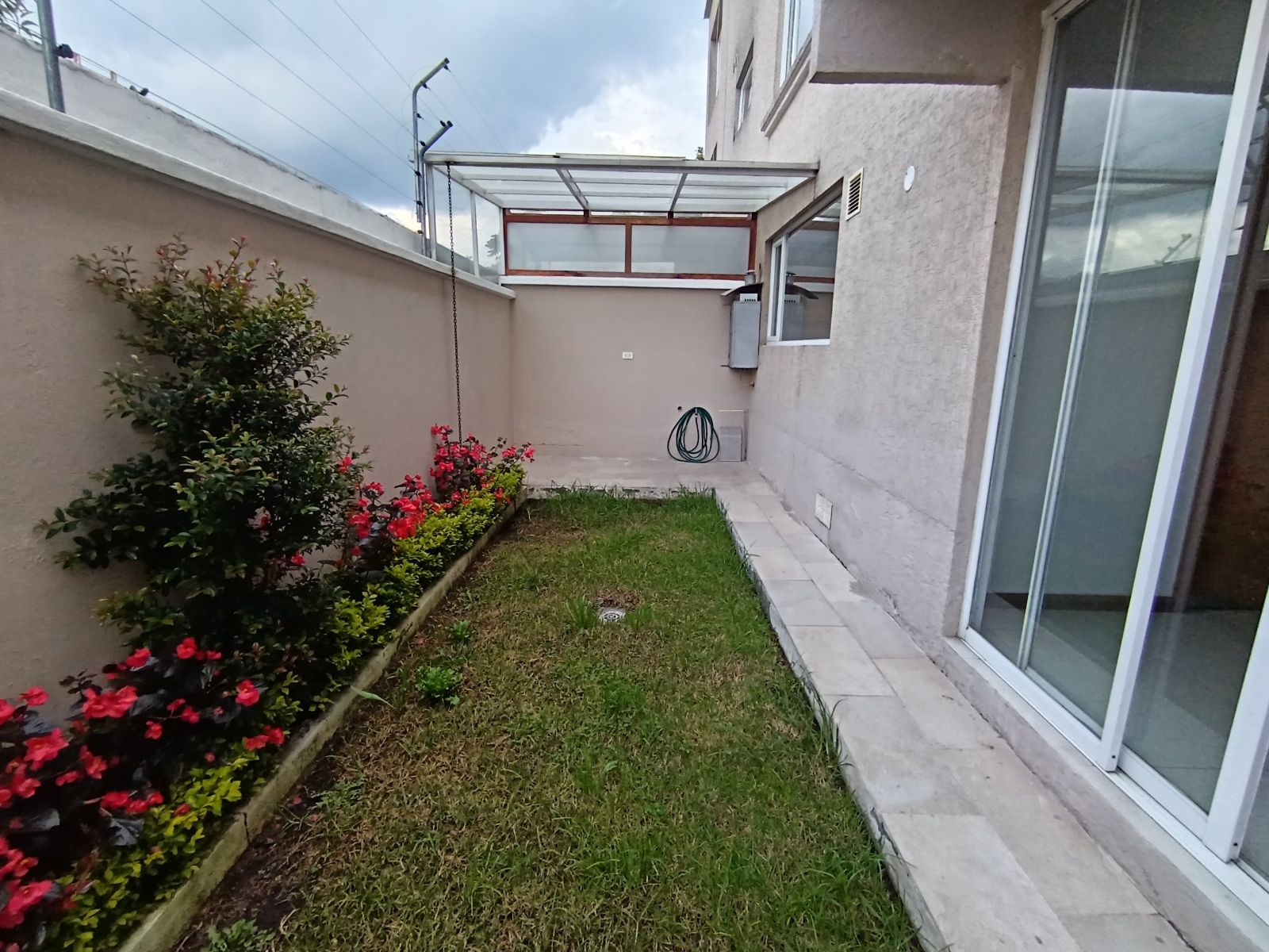 Modern House for Sale, San Juan de Cumbayá, Quito 4