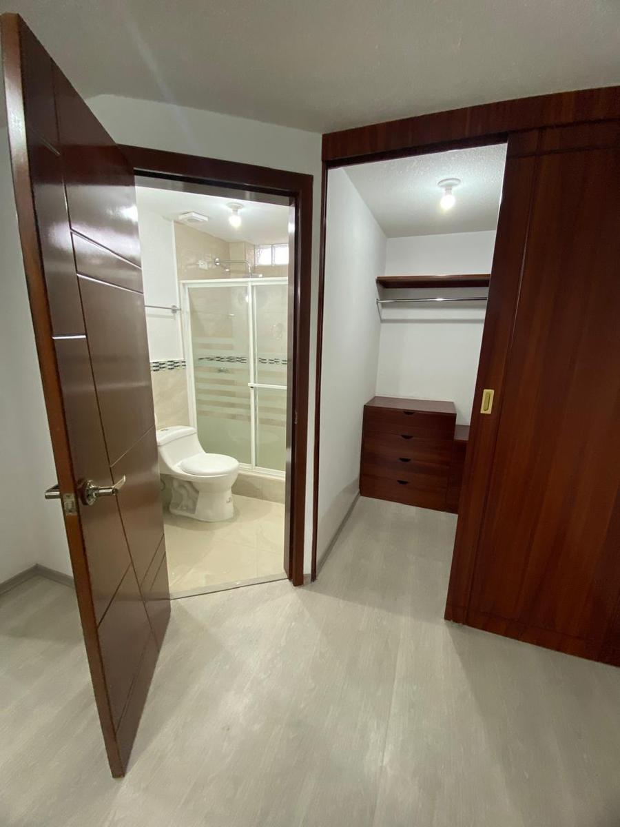 Departamento en venta en Pichincha | Quito | Sur de Quito, Calle E16B y Javier Loyola, 93 m²