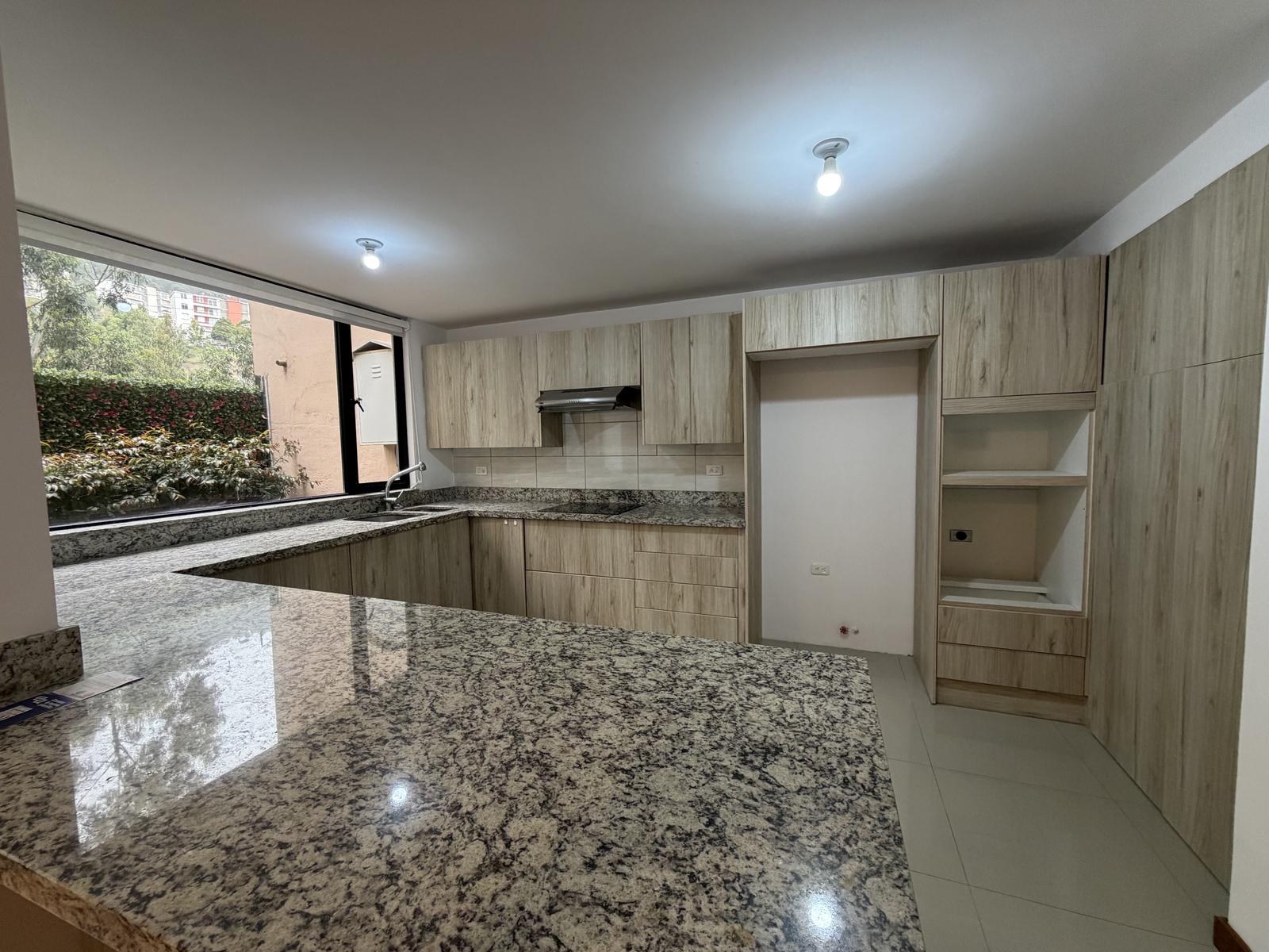 Beautiful Duplex in El Condado Urbanization, Special Offer 4