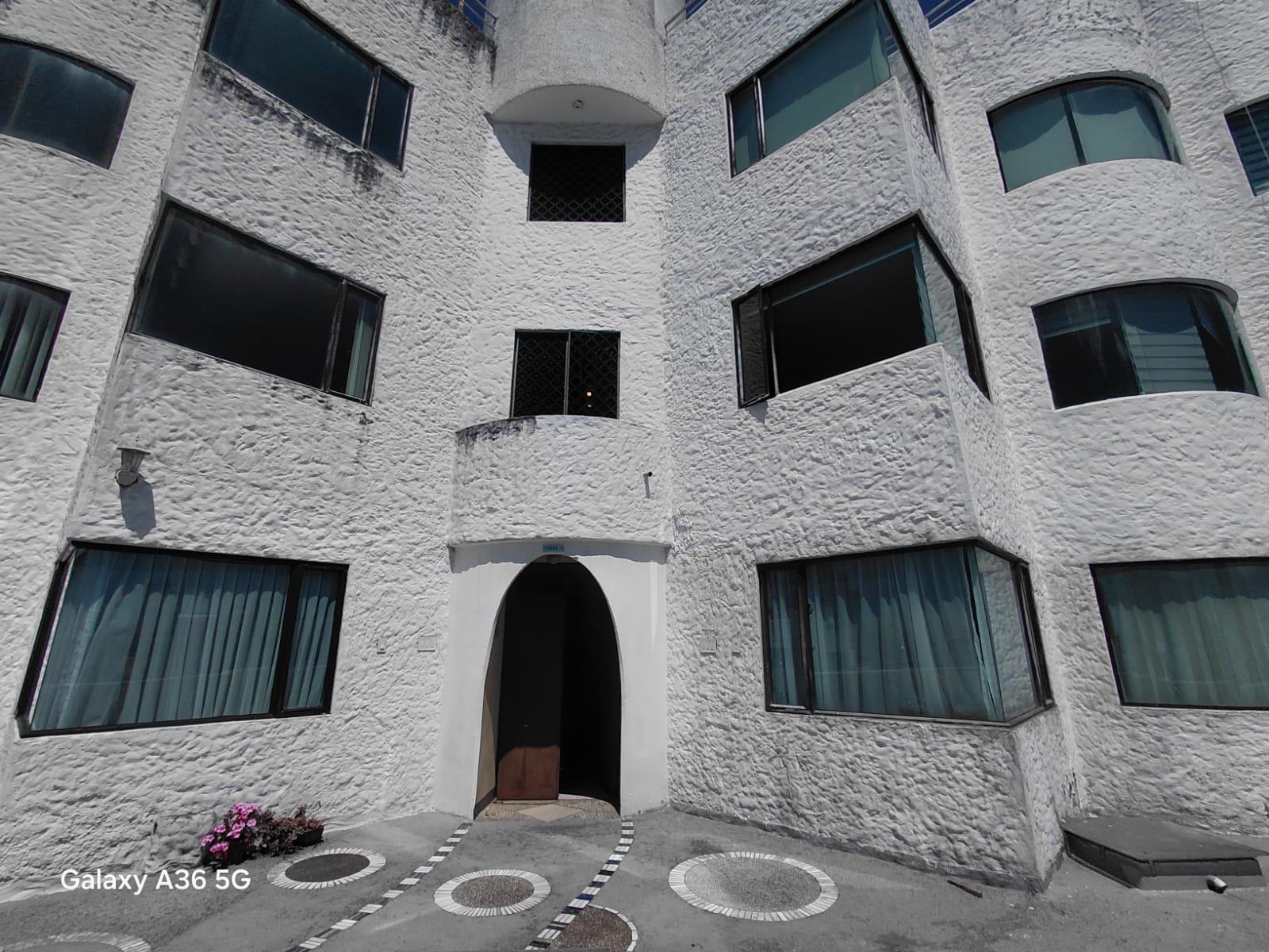 Departamento en venta en Pichincha | Quito | El Condado, El Condado Sta Isabel Oe 108 Julio Cesar Conjunto Parque Central # 2, 180 m²