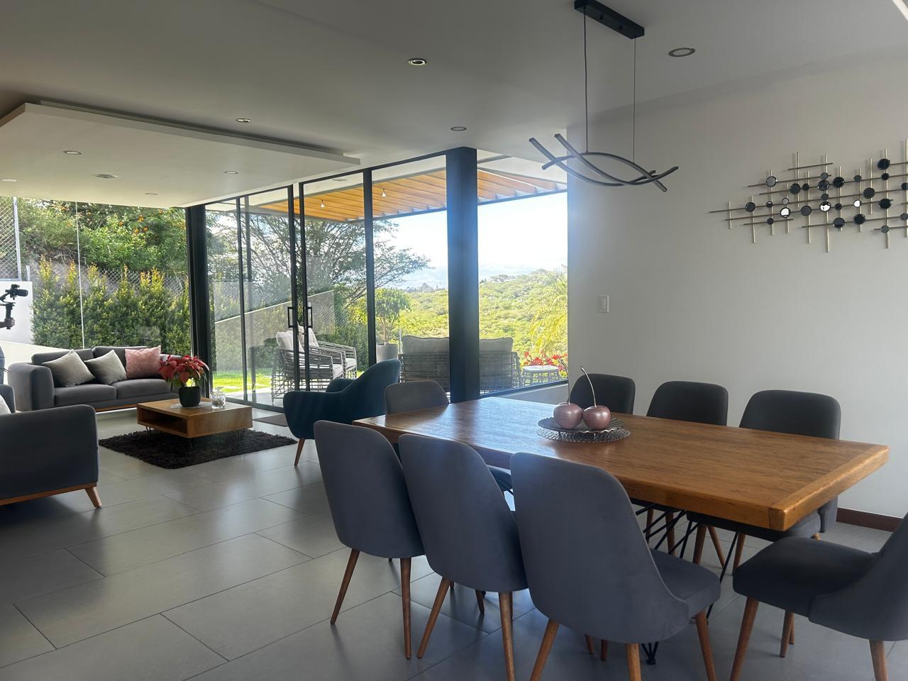 Casa en venta en Pichincha | Quito | Tumbaco, Urbanización Huertos del Eden Collaqui, 290 m²
