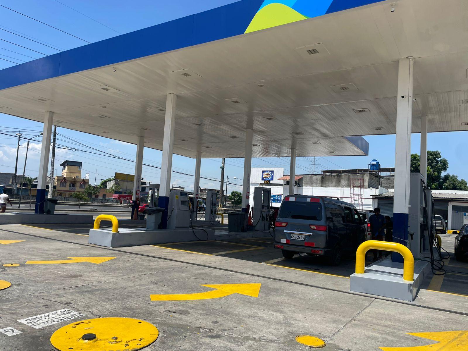 Edificio Comercial en venta en Ecuador | Guayas | Guayaquil, VENDO GASOLINERA EN KILÓMETRO 42