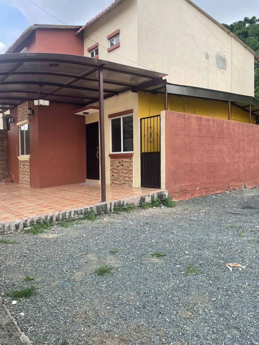 Casa en venta en Guayas | Guayaquil | Norte de Guayaquil, VENDO CASA EN VILLAS DEL REY URB REYNA BEATRIZ