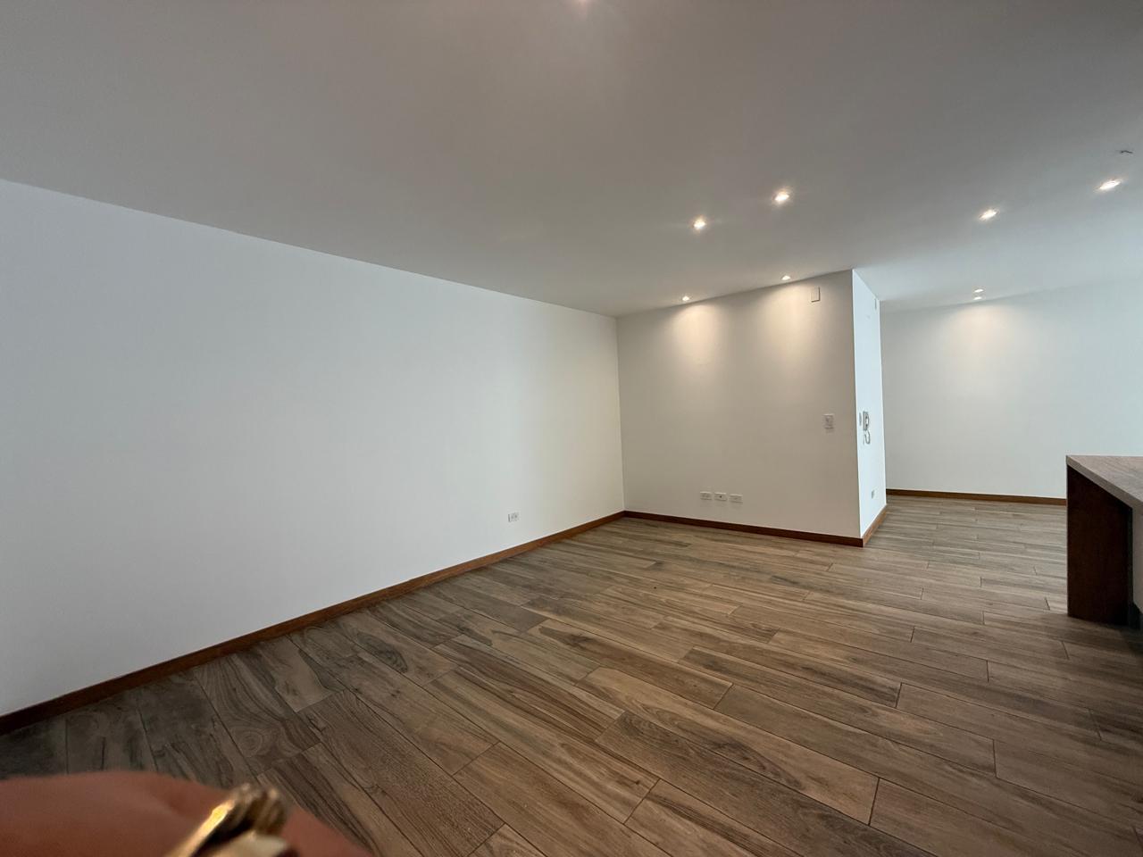 Departamento en venta en Pichincha | Quito | San Juan de Cumbayá, DEPARTAMENTO EN VENTA 2 HABITACIONES SAN JUAN DE CUMBAYA