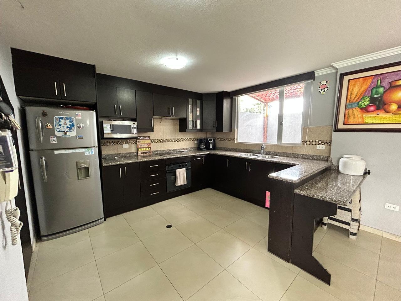 Casa en venta en Pichincha | Quito | Conocoto, Barrio Covicendes Oe2 CONOCOTO, 150 m²