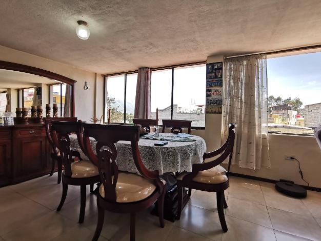 Income-Generating House in Calderón Sierra Hermosa Av. Carlos Mantilla 4