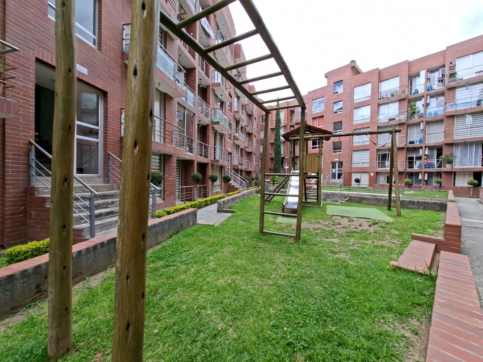 Departamento en venta en Pichincha | Quito | Carcelén, Conjunto Residencial Florencia, 78 m²
