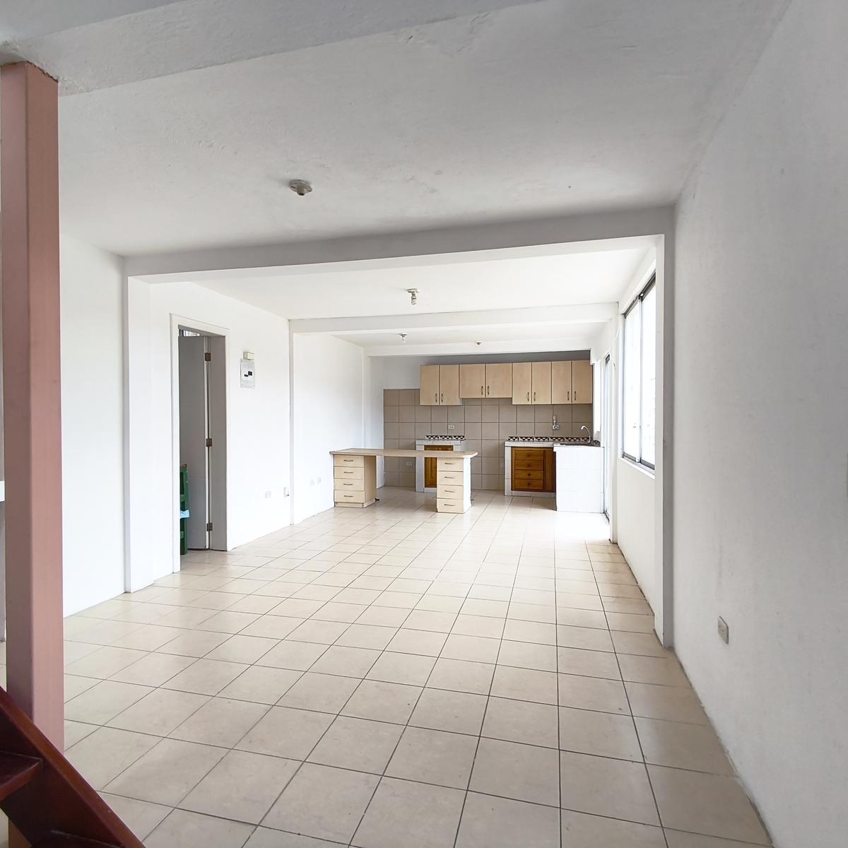 Terreno en venta en Pichincha | Quito | San Rafael, Alma Lojana, Puengasi, 179 m²