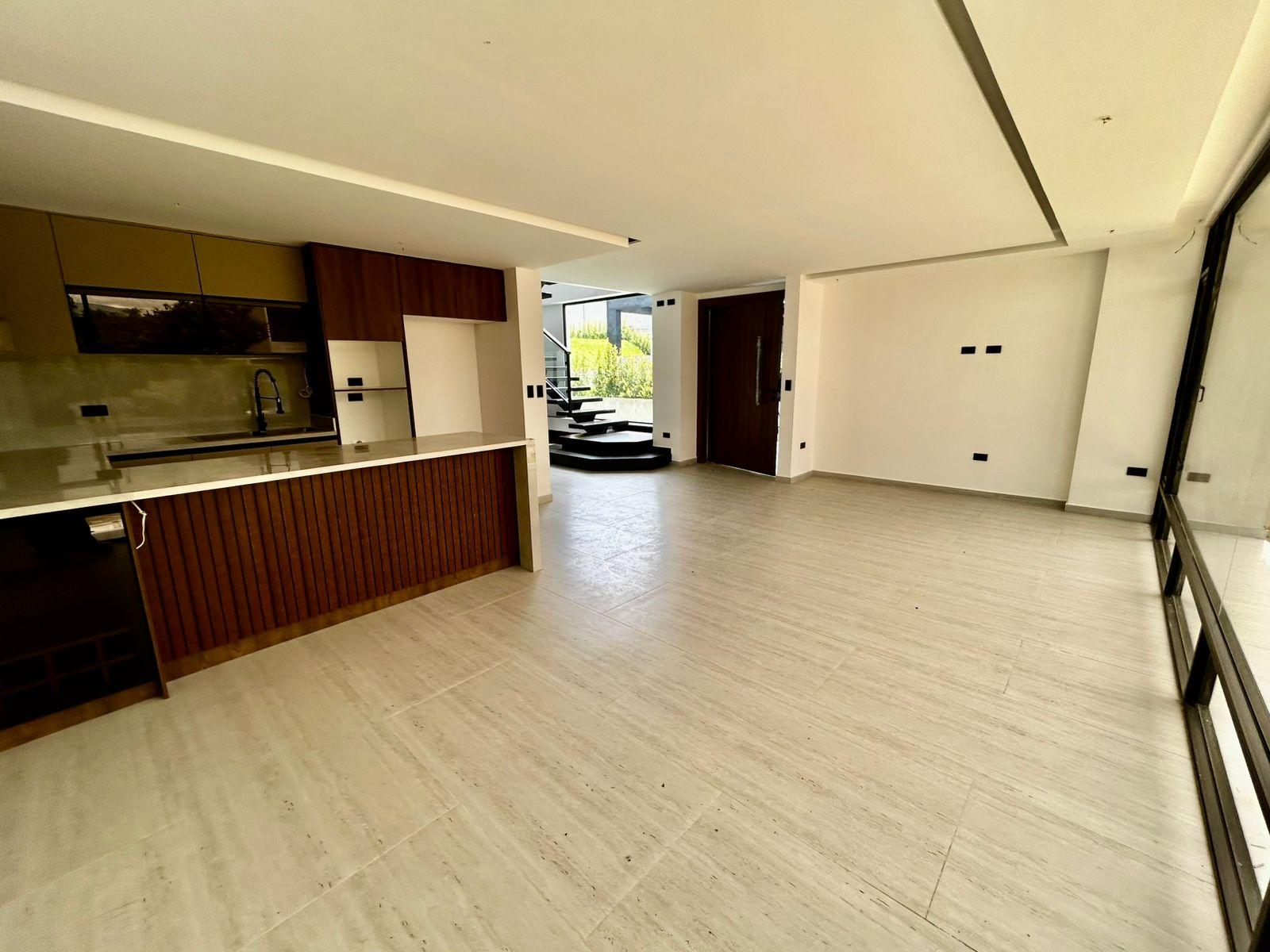 Casa en venta en Pichincha | Quito | Tumbaco, Oe24D sin nombre - CAS2